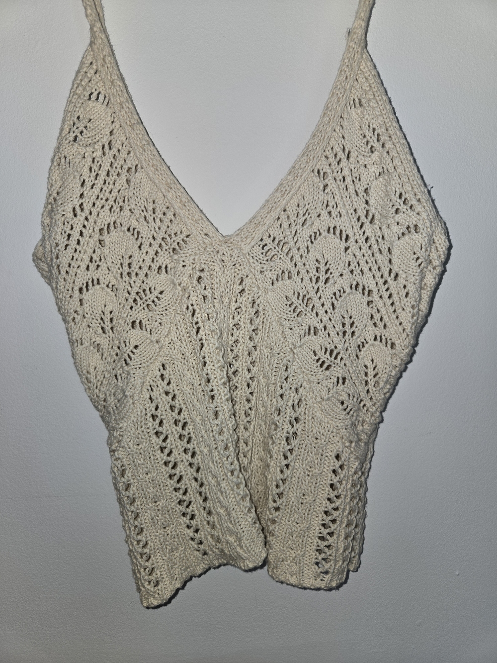 By Together - Cream Boho Beachy Crochet V-Neck Spaghetti Strap Crop Tank Size S - Picture 12 of 13